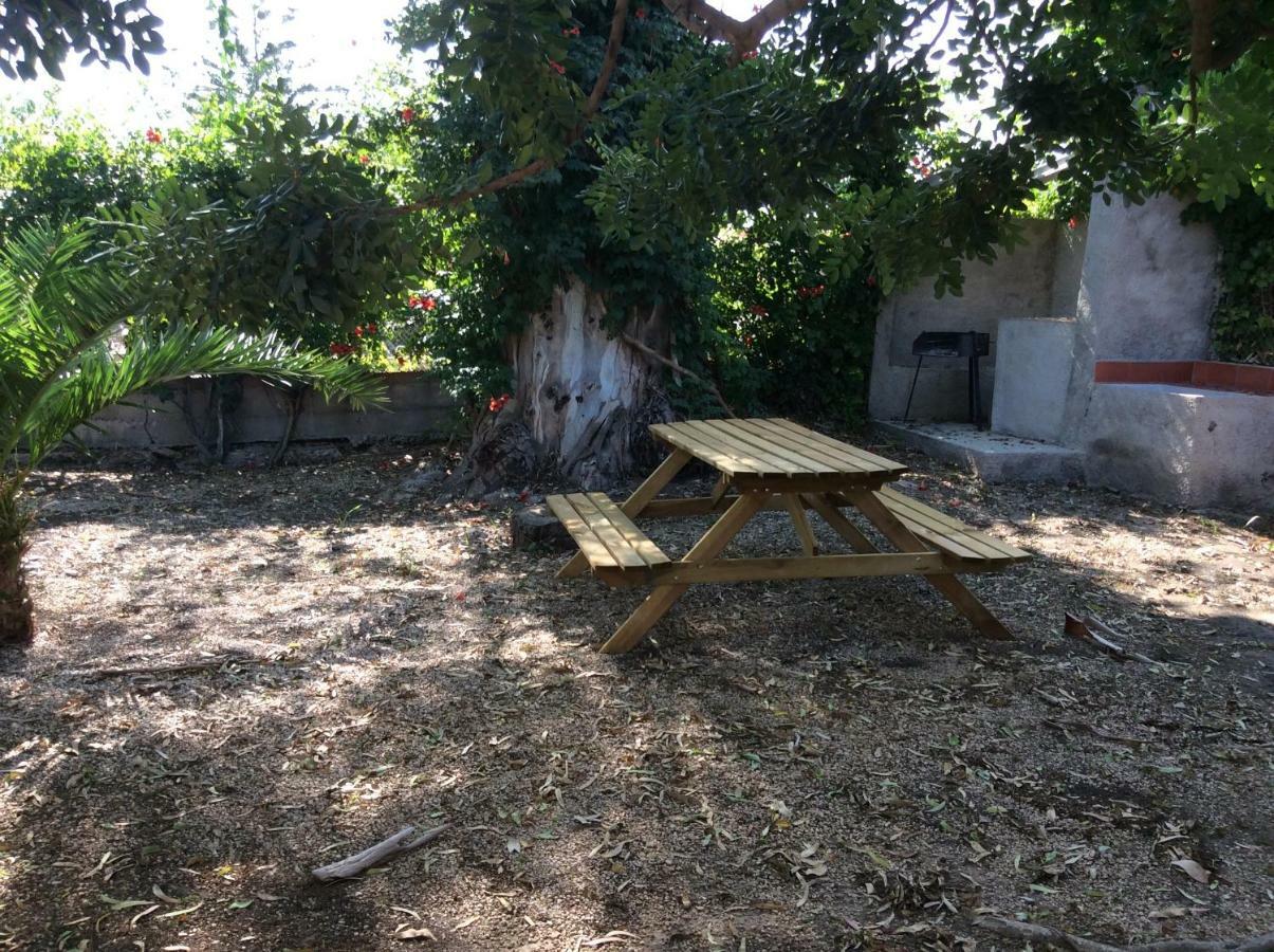 Estudio La Cochera de Sorrapa Deltebre Exterior foto